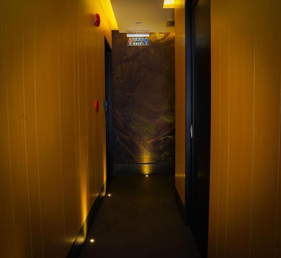 Siam Bright Suite Bangkok Exteriör bild